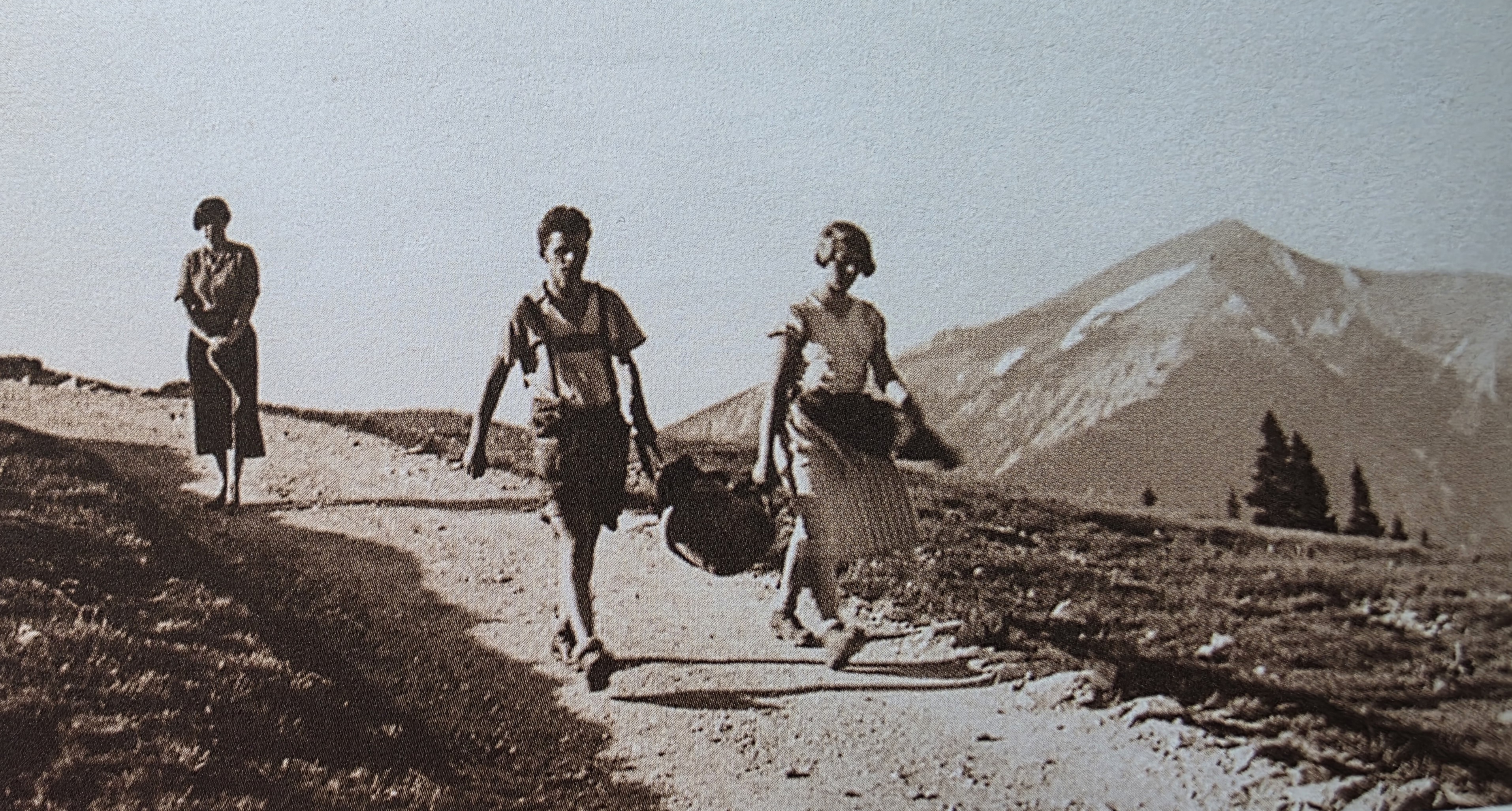 Wanderinnen Raxplateau